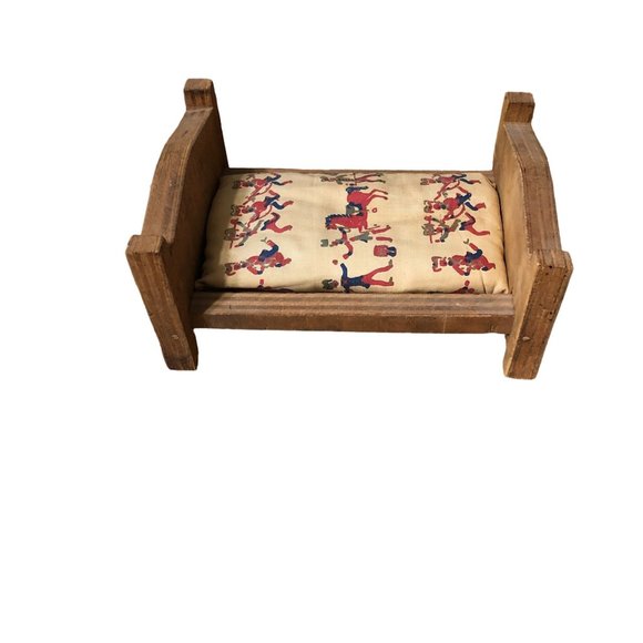 Vintage Doll Bed Wooden Primitive 10"x7"x4.5" Handmade Dollhouse Furniture Rusti - Picture 4 of 12